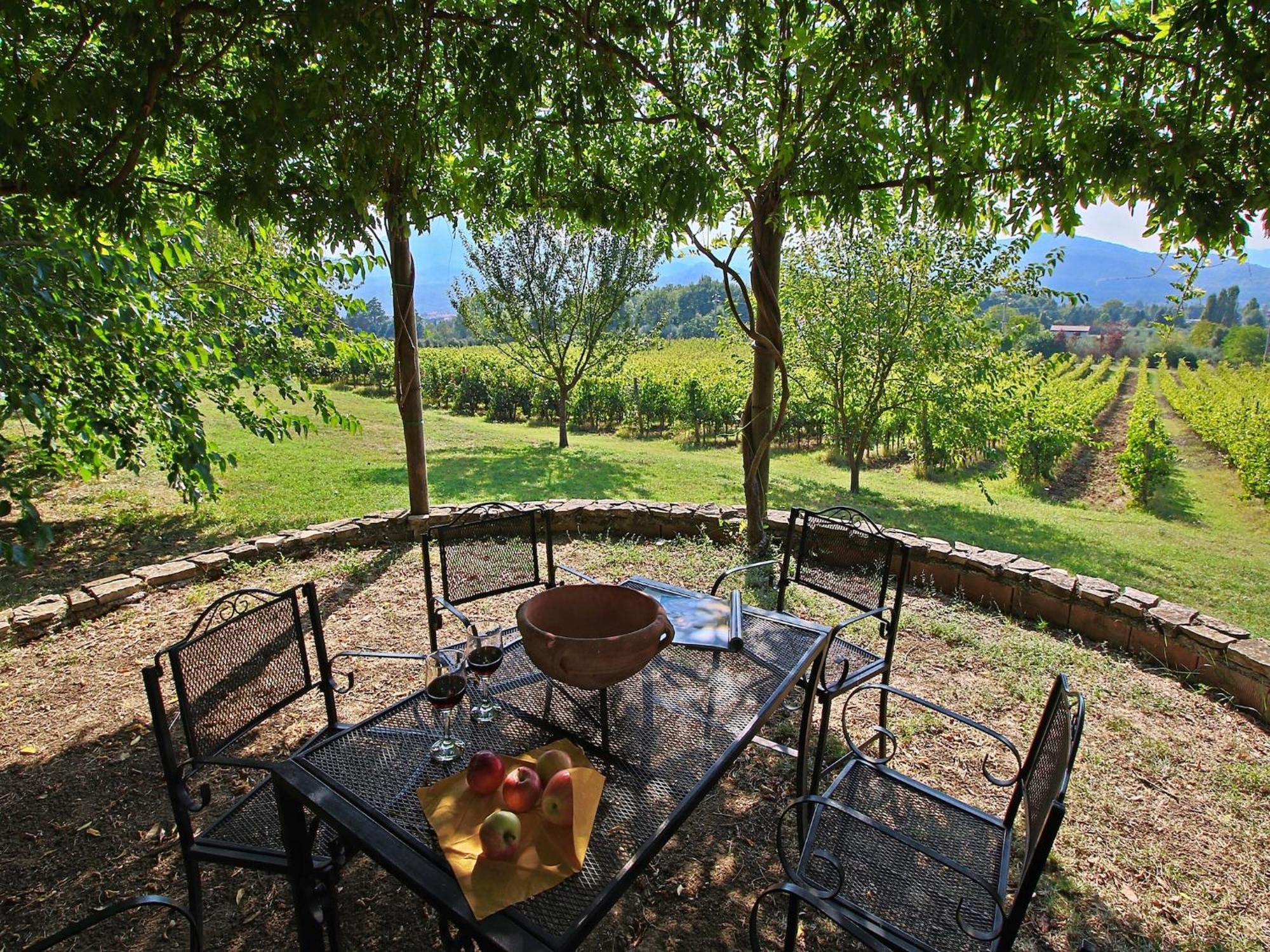 Attractive In Old Farmhouse On The Estate With Pool *