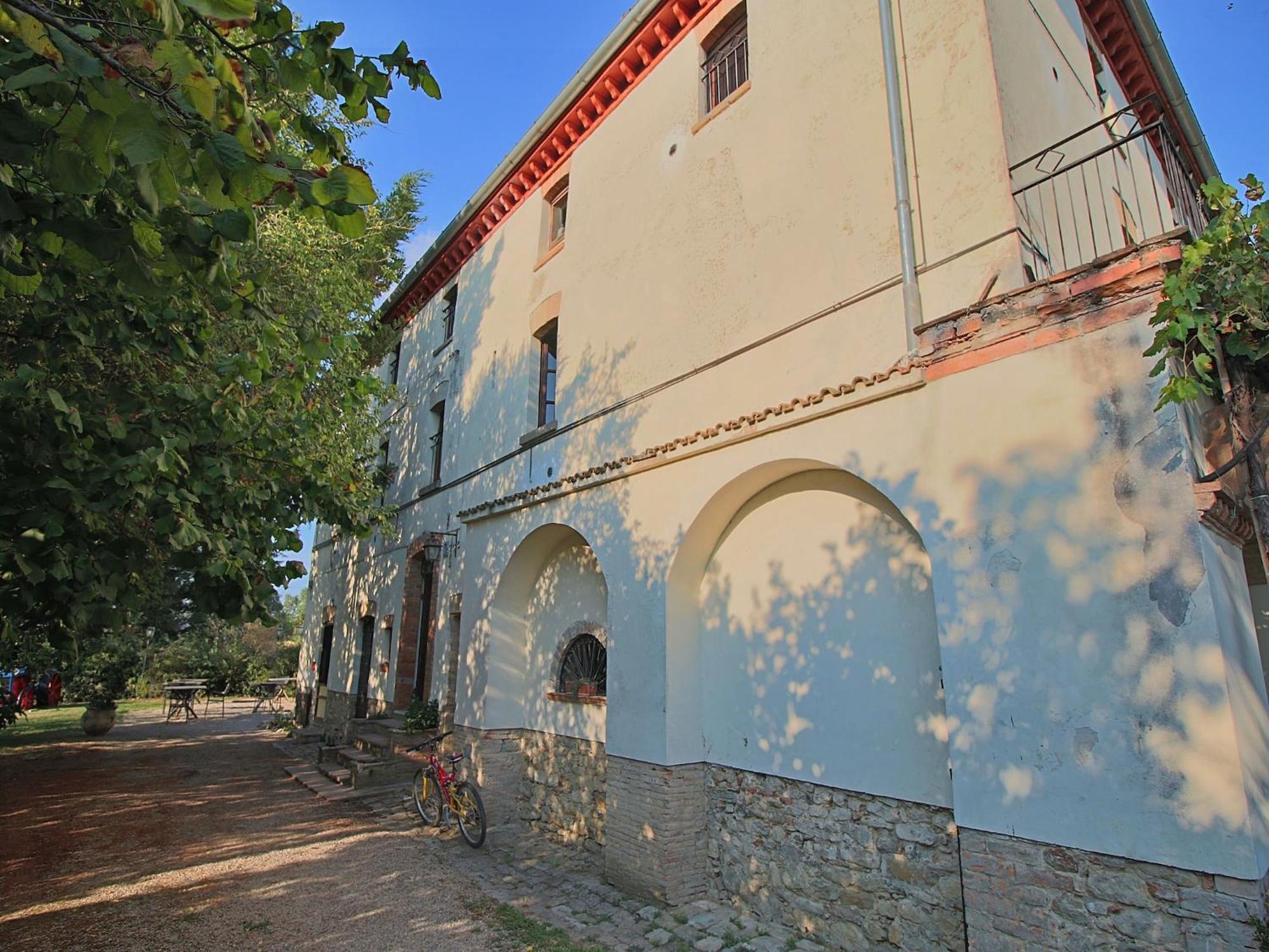 Holiday home Attractive In Old Farmhouse On The Estate With Pool